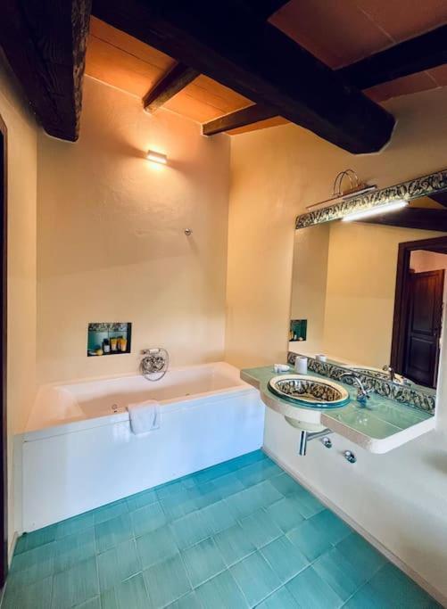 Villa Finetta - Tabiano Castello Country Villas Salsomaggiore Terme Ngoại thất bức ảnh